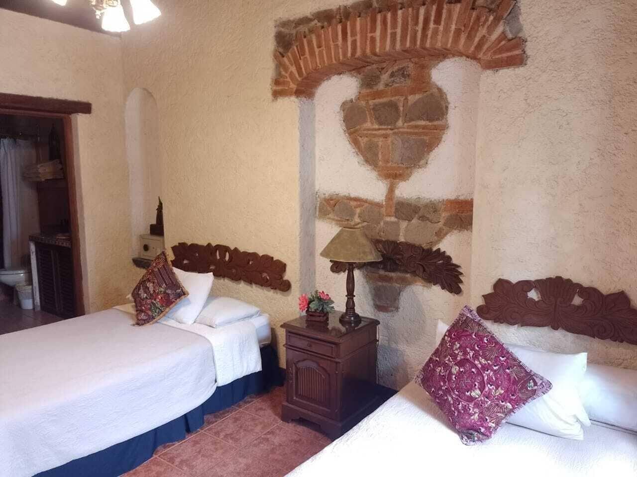 Hotel Real Plaza Antigua Exterior photo
