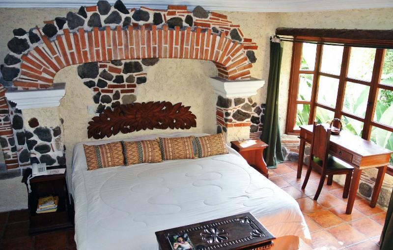 Hotel Real Plaza Antigua Exterior photo